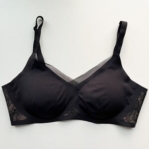 Honeylove Lace Wireless Crossover Bra  Womens Large Black Tan